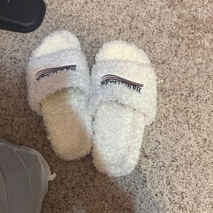 Balenciaga White Fuzzy Slide Sandals